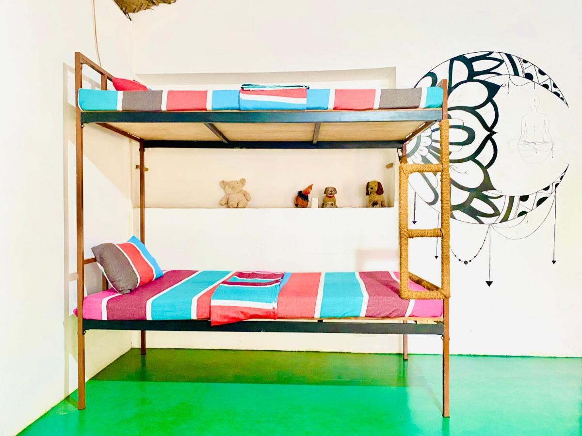 Reggae Paradise Hostel Сигирия Екстериор снимка