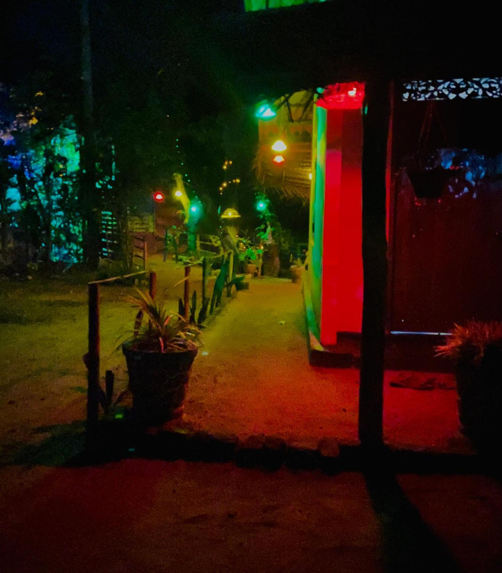 Reggae Paradise Hostel Сигирия Екстериор снимка